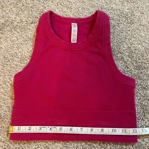 ALO Yoga Women's Pink Top - Picture 4 of 4